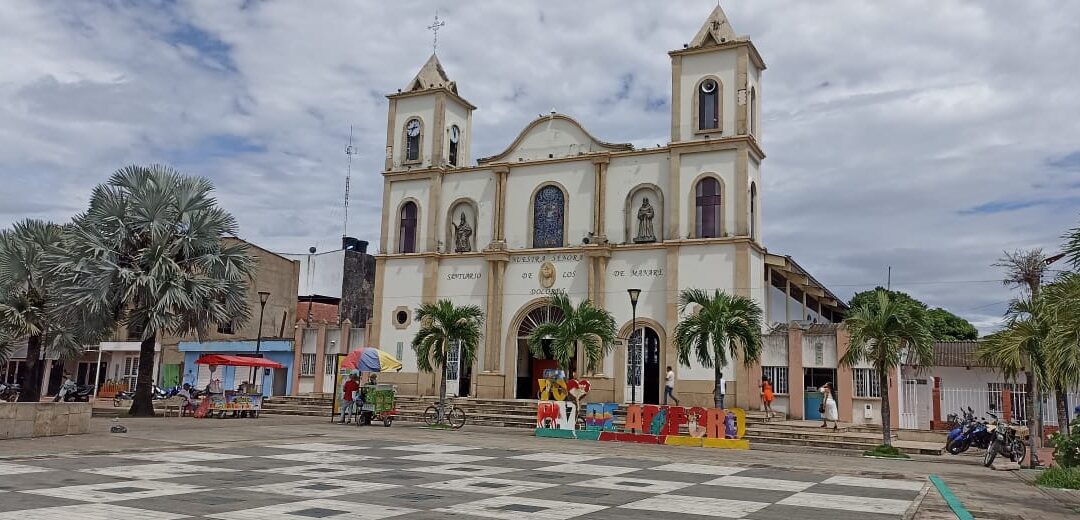 Modernización y Expansión del servicio del alumbrado Público en el Parque Juan Nepomuceno.